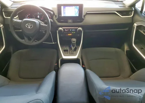 2024 Toyota Rav4 Le z USA, uszkodzony, nr VIN 2T3H1RFV2RW356109